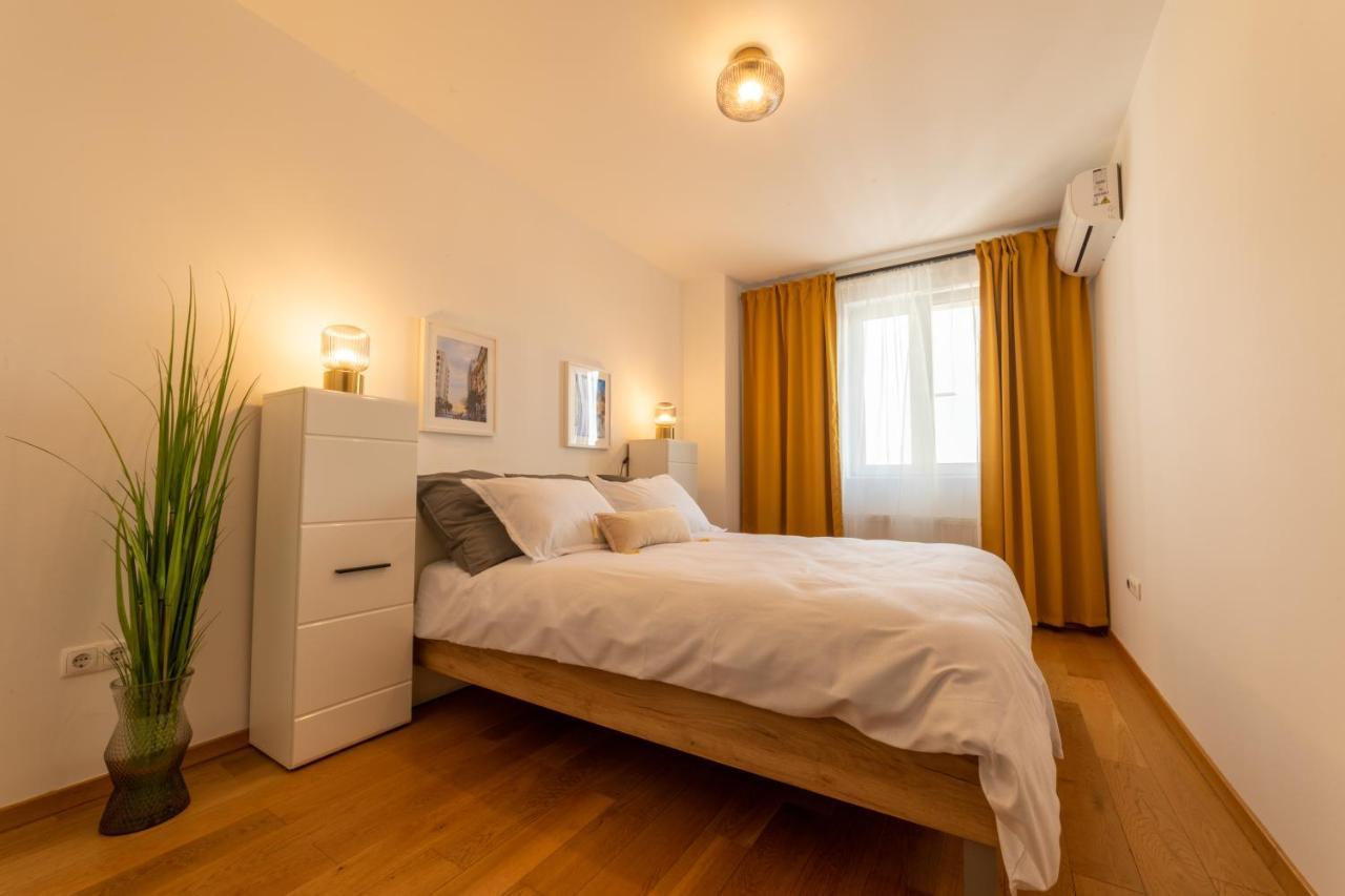 Nobel: Premium Two-Room Apartment In Bucharest'S City Center! Exterior foto
